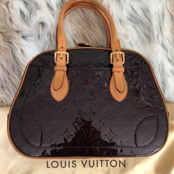 Louis Vuitton Vernis Summit Drive Handbag in Amarante - Picture 1 of 13